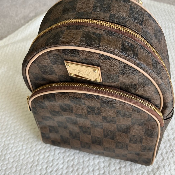 Michael Kors - Checkered backpack - Picture 3 of 10
